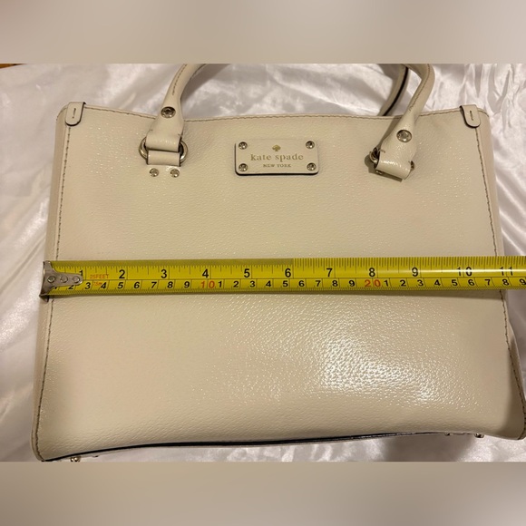 Kate Spade Ivory Leather Bag - Picture 11 of 12